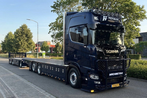 S770 6x2